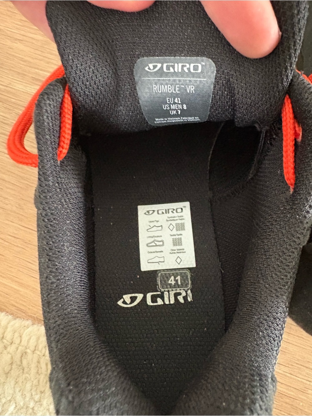 Giro Rumble VR mountain biking shoes. SPD Pedal compatible. Men’s 8. - Picture 10 of 12